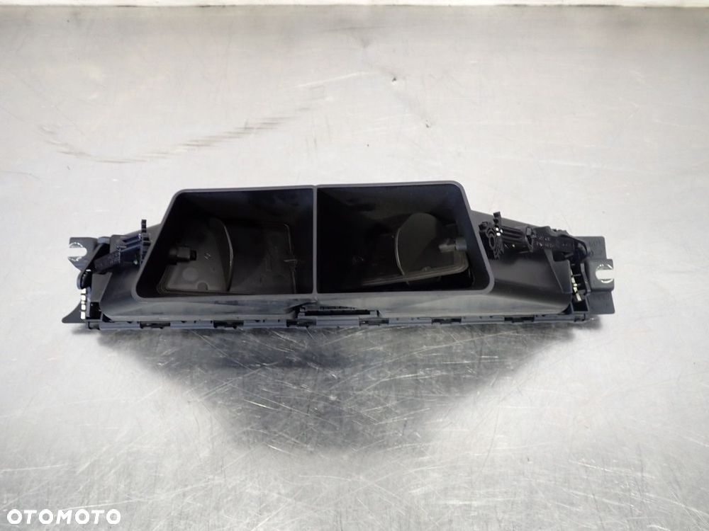 KRATKA NAWIEWU BMW E91  64229123301 - 3