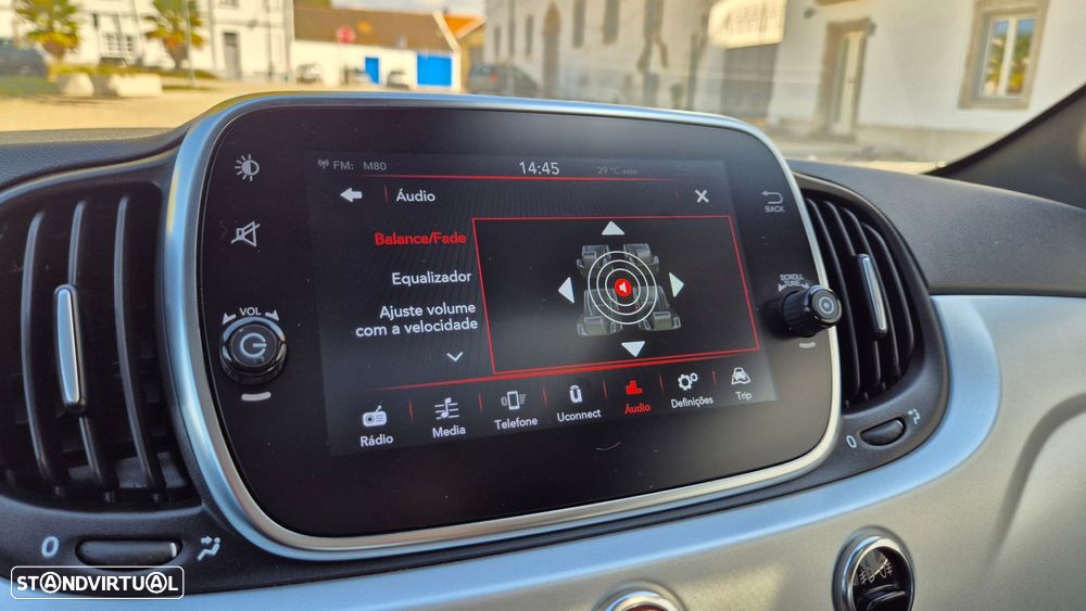 Fiat 500 1.0 Hybrid Connect - 32