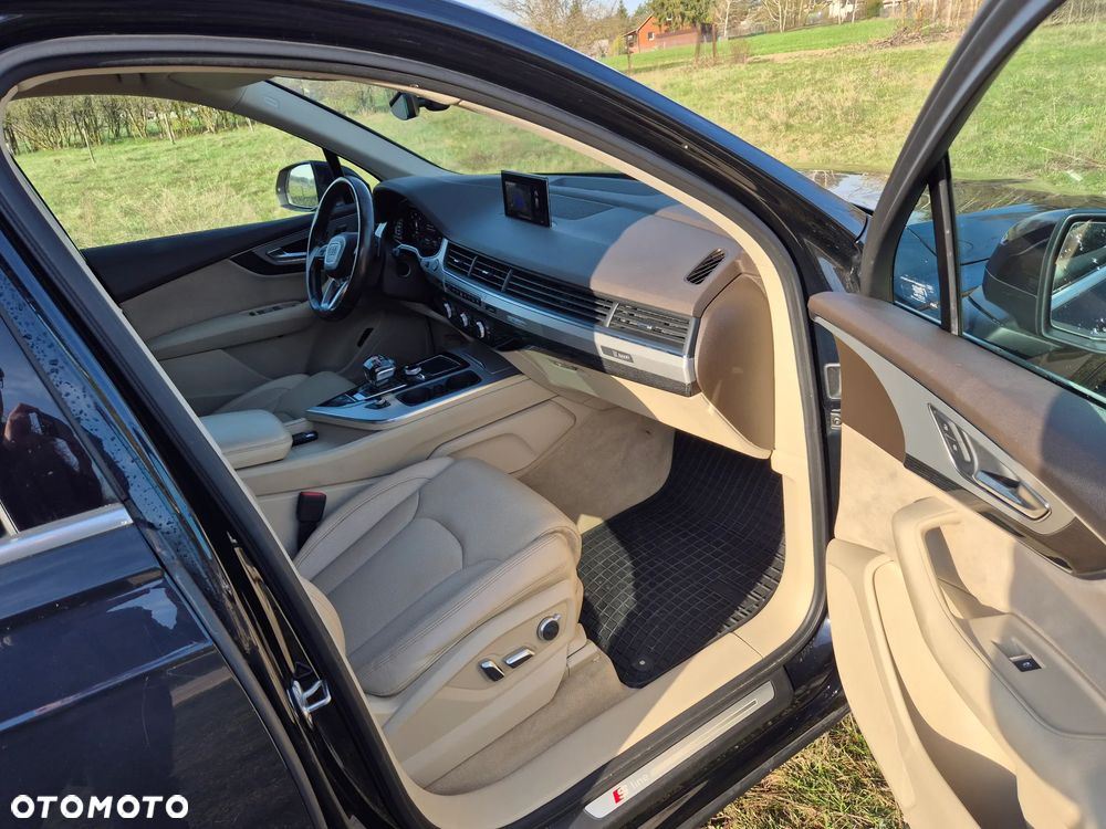 Audi Q7 50 TDI Quattro Tiptronic - 15