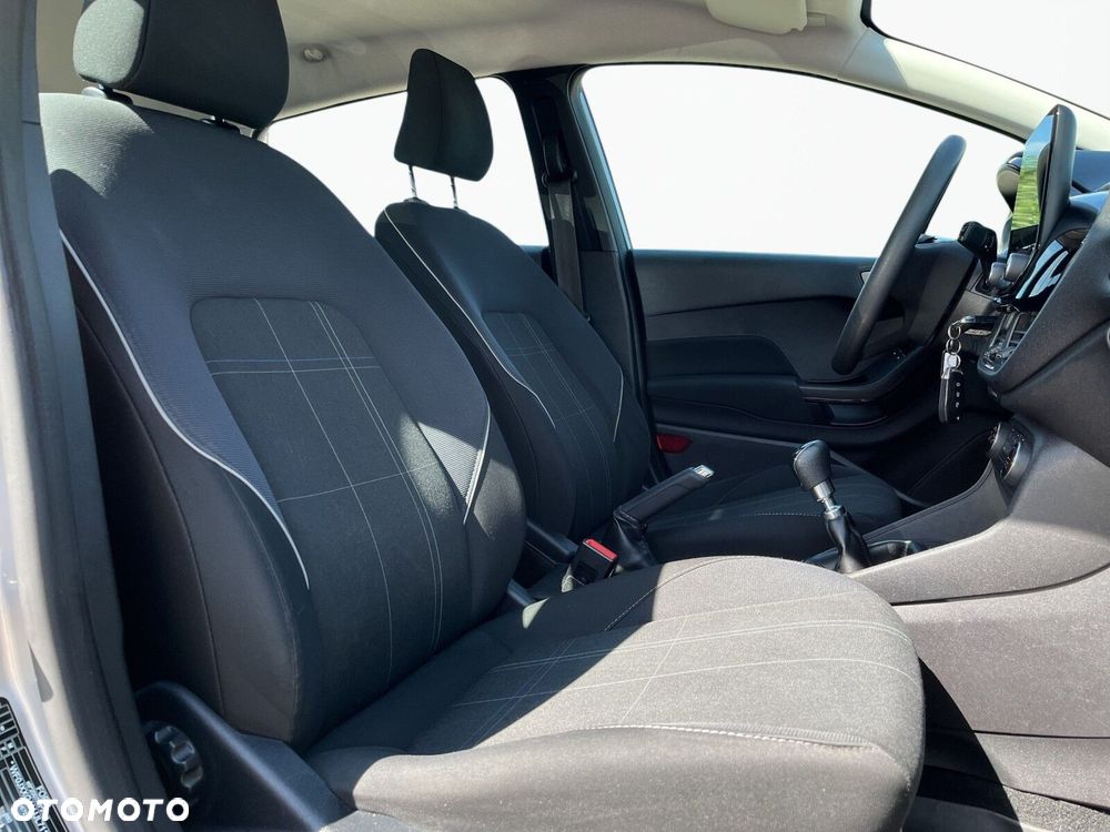 Ford Fiesta - 20