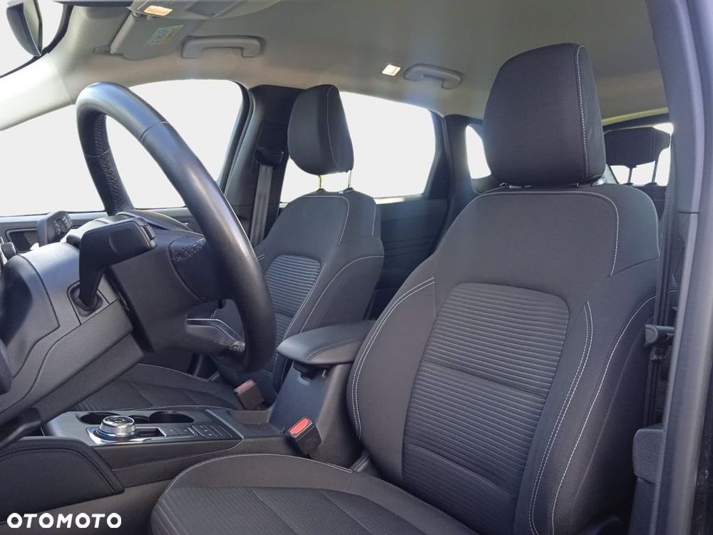 Ford Kuga 2.5 FHEV FWD Titanium - 32
