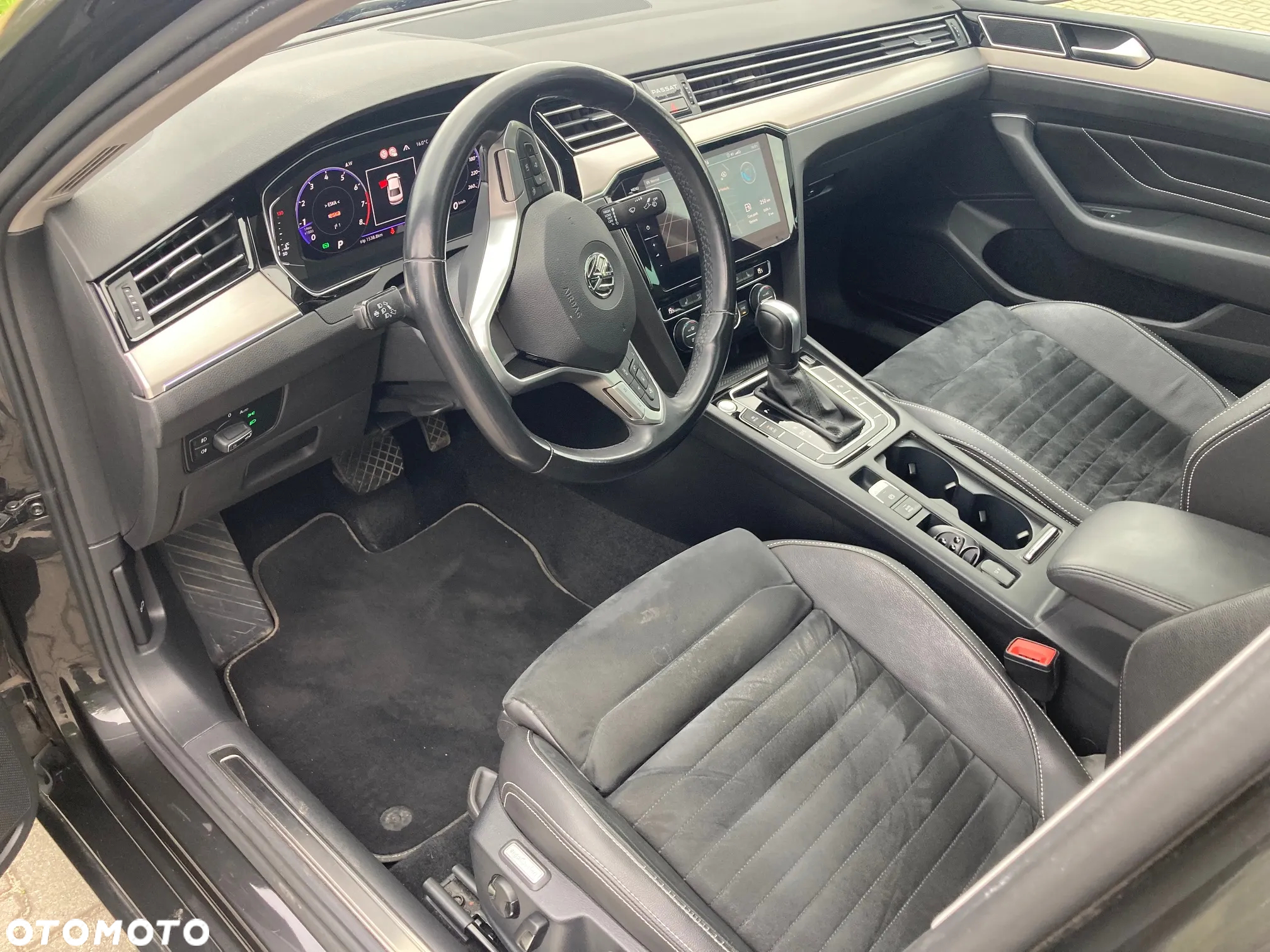 Volkswagen Passat 2.0 TSI Elegance DSG - 10