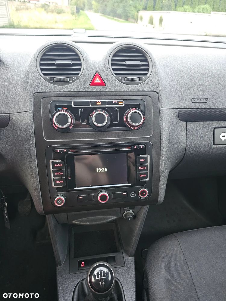 Volkswagen Caddy - 18