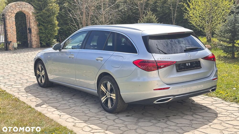 Mercedes-Benz Klasa C 300 de PHEV 4-Matic Avantgarde - 7