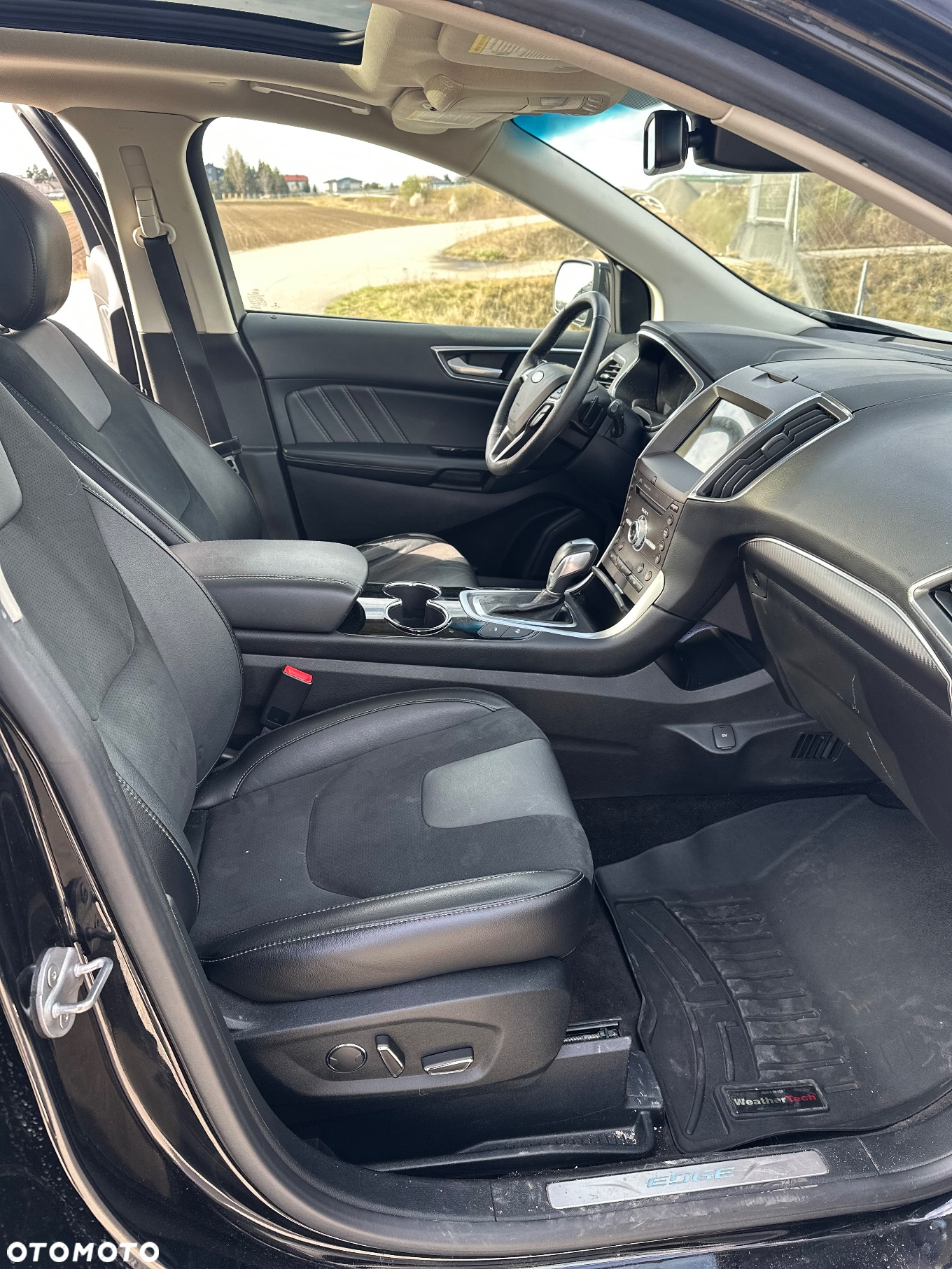 Ford Edge - 24