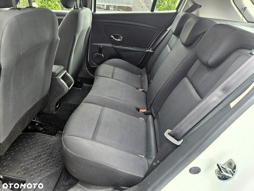 Renault Megane 1.6 16V 100 Authentique - 23