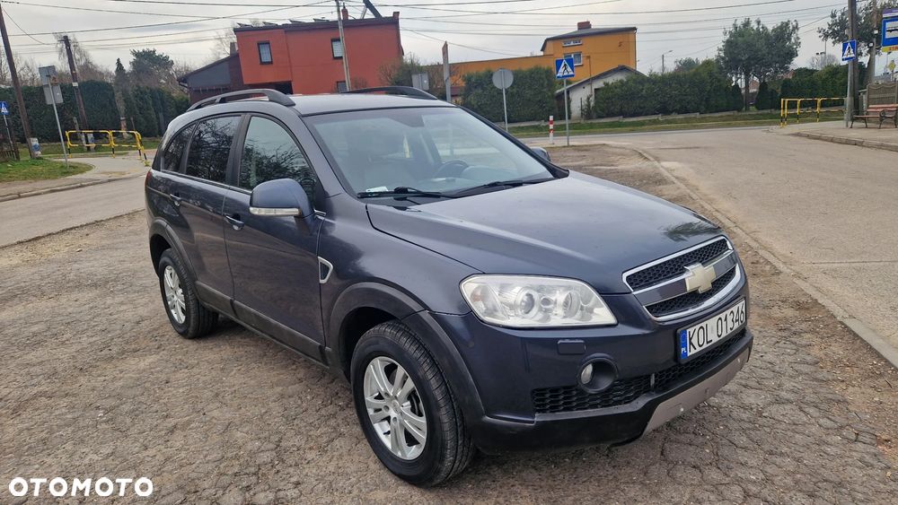 Chevrolet Captiva 2.0 4WD 7 Sitzer LT - 2
