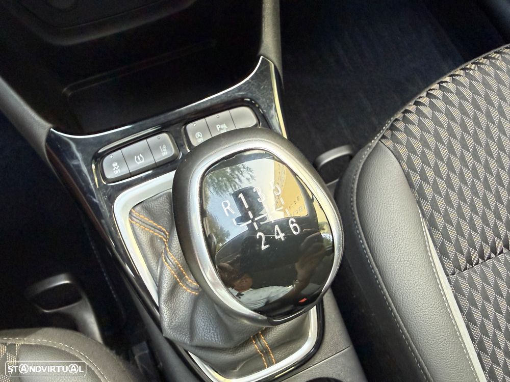 Opel Crossland X 1.2 T Innovation - 22