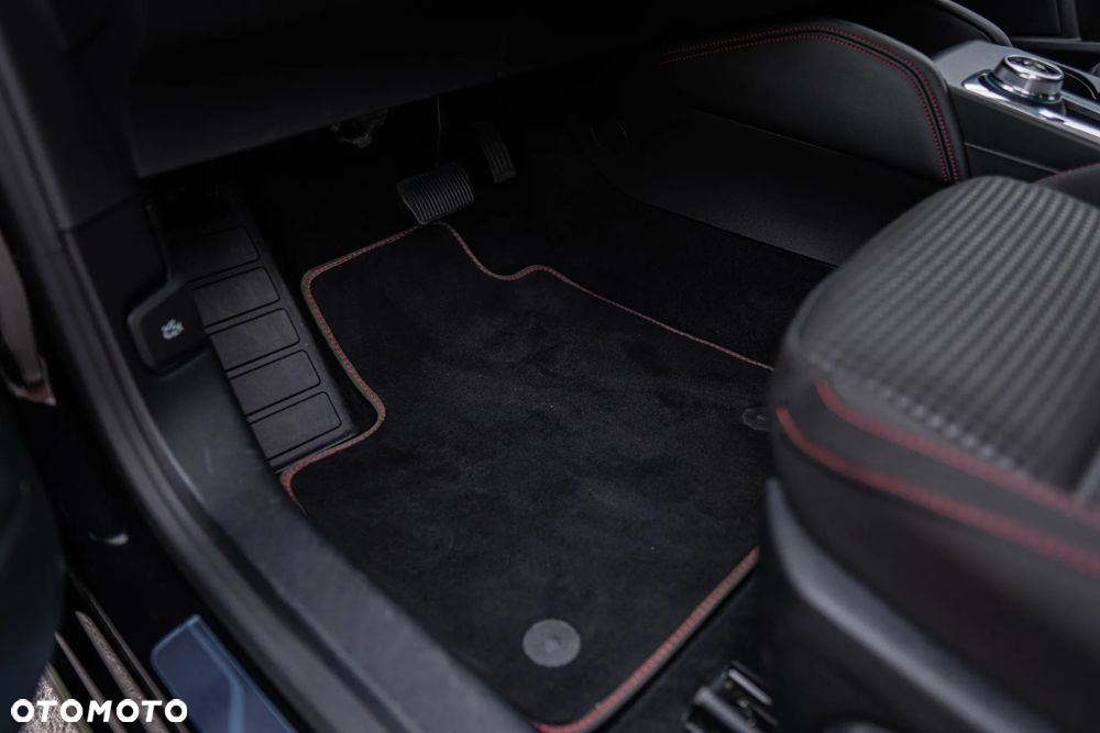 Ford Focus 1.5 EcoBlue STart-Stopp-System ST-LINE X - 29