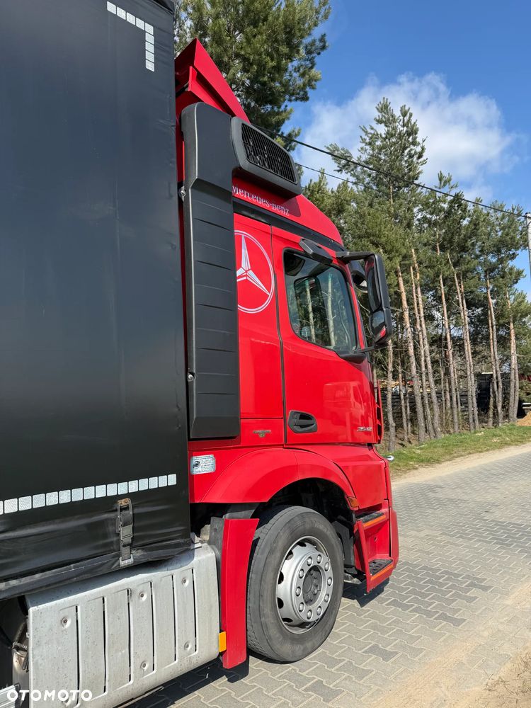 Mercedes-Benz Actros - 7