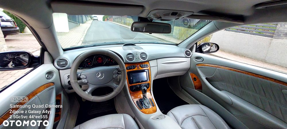 Mercedes-Benz CLK - 10