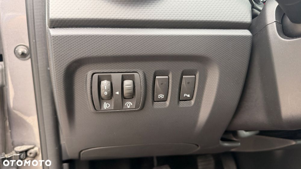 Renault Captur ENERGY TCe 90 Experience - 21