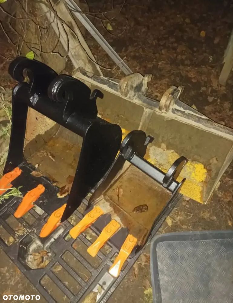 JCB 8018 - 10