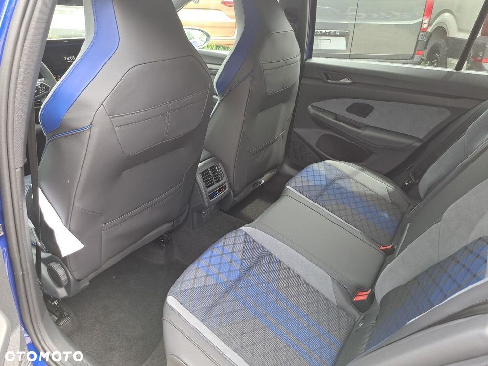 Volkswagen Golf Variant 2.0 TSI 4Motion R - 19