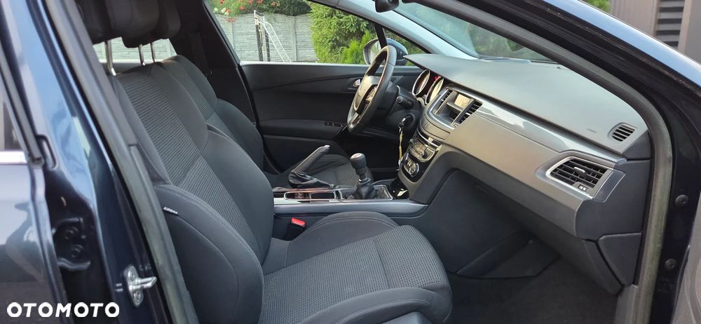 Peugeot 508 - 8