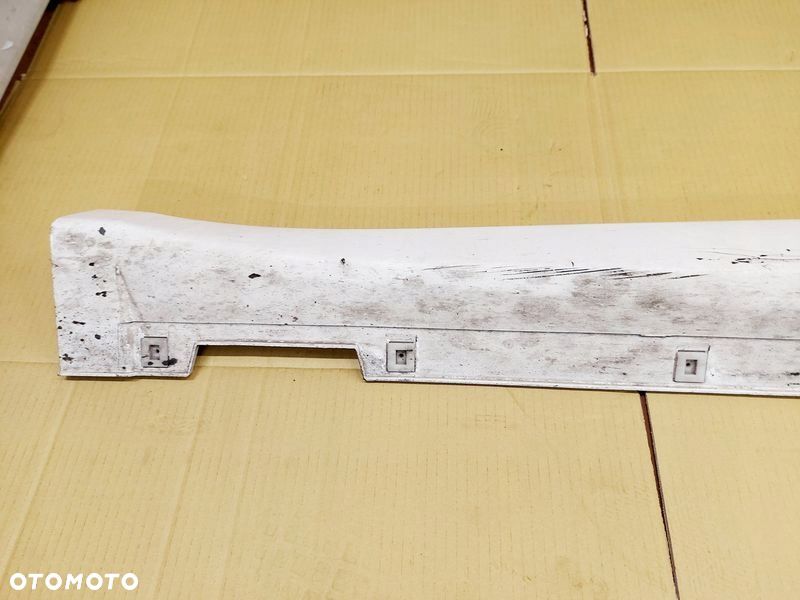 HYUNDAI I40 SEDAN LISTWA PROGOWA PROGU LEWA NCW 87761-3Z000 - 2