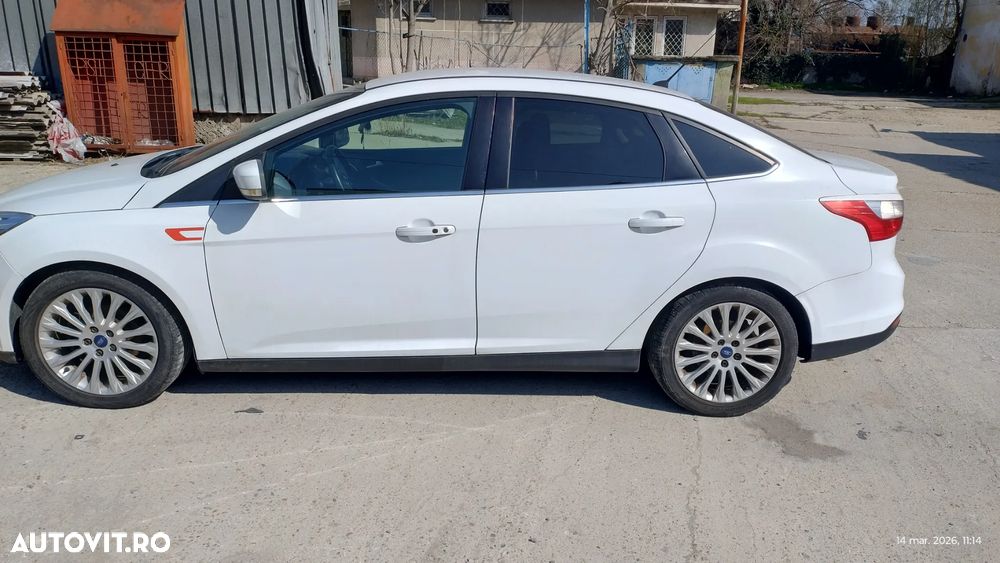 Ford Focus 1.0 EcoBoost Titanium - 3