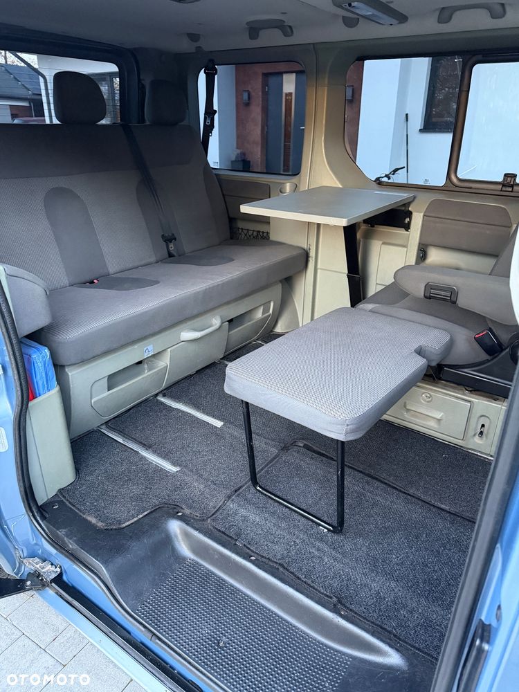 Opel Vivaro - 28