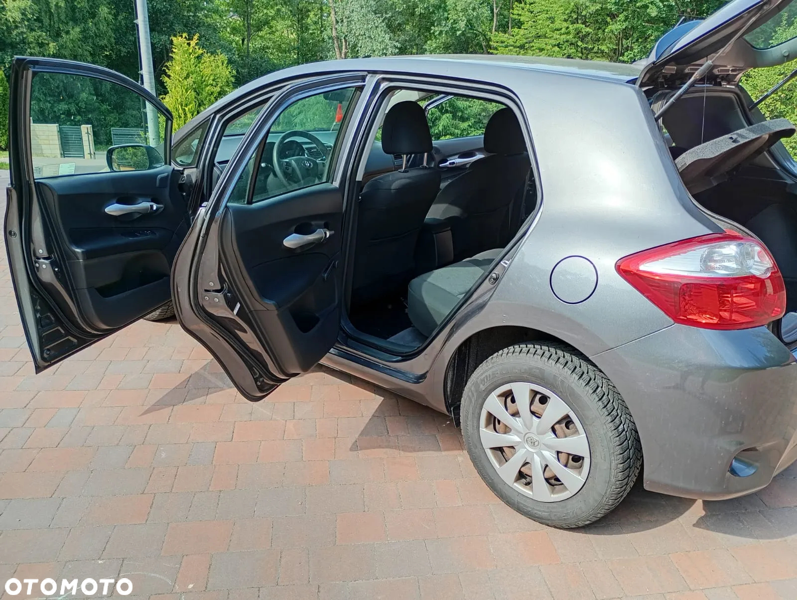 Toyota Auris - 6