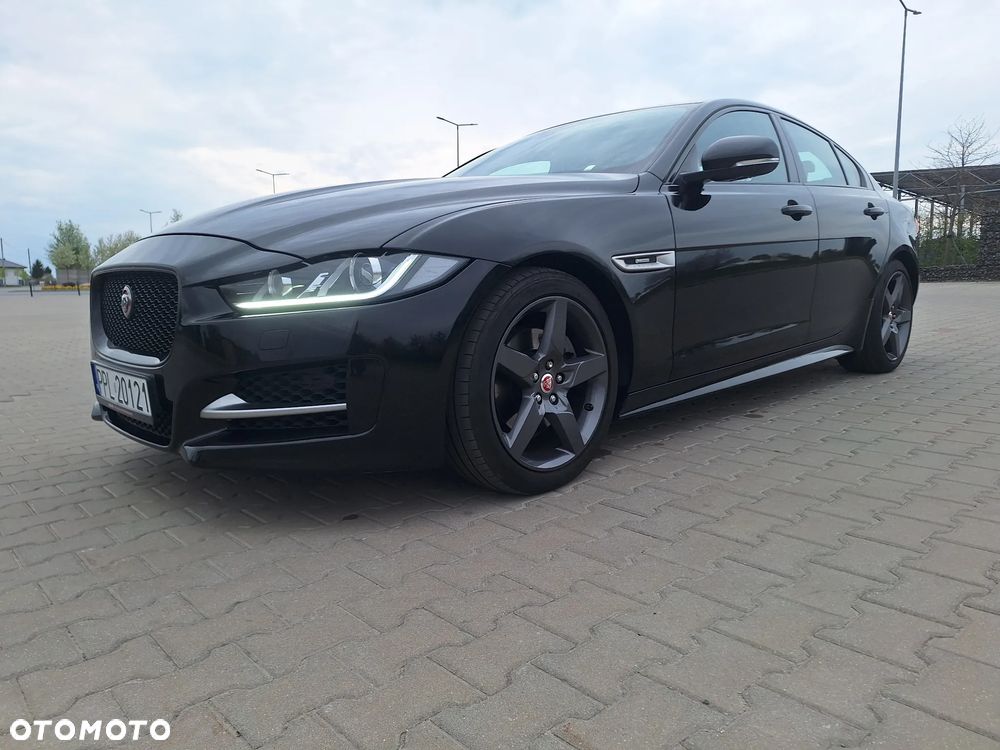Jaguar XE 20d R-Sport - 5