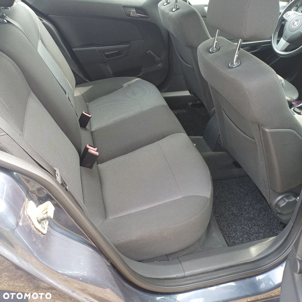 Opel Astra 1.6 Selection - 9