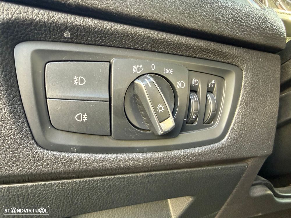 BMW 116 d Pack M Auto - 22