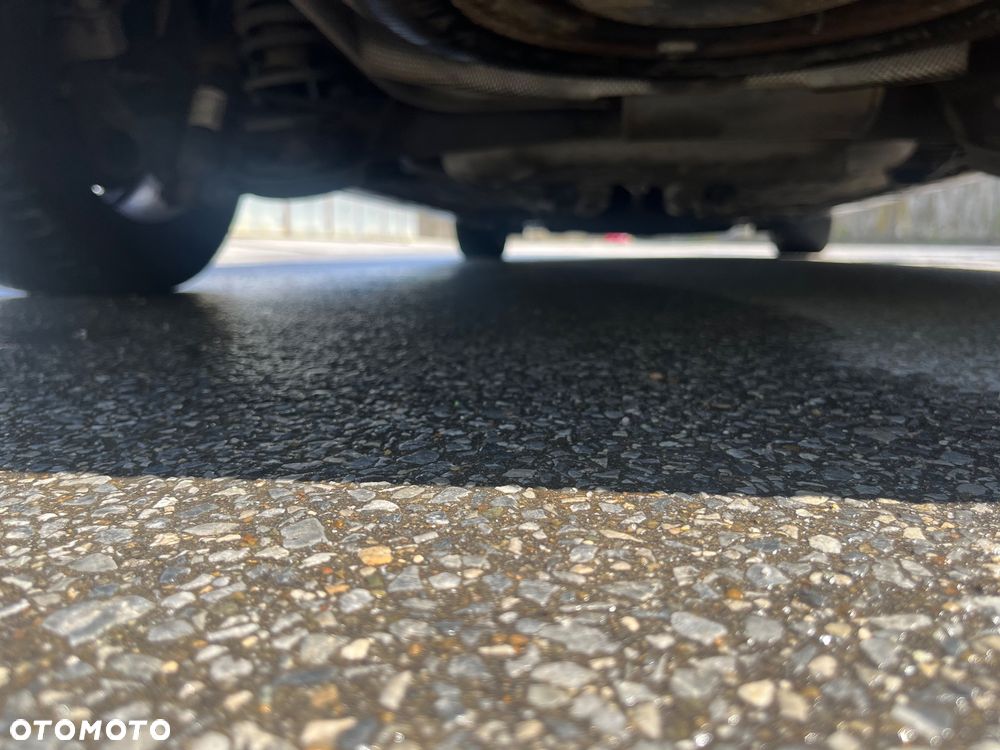 Ford Tourneo Connect Grand - 35