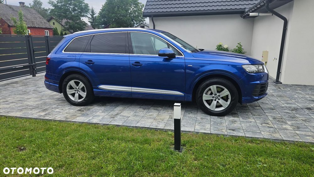 Audi Q7 - 10