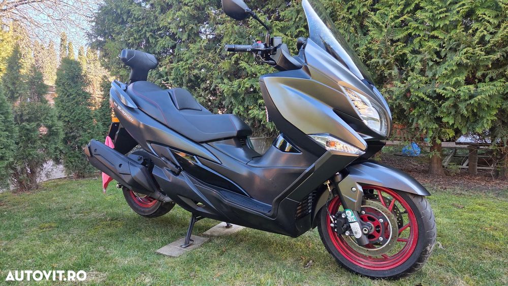 Suzuki AN 400 Burgman - 1