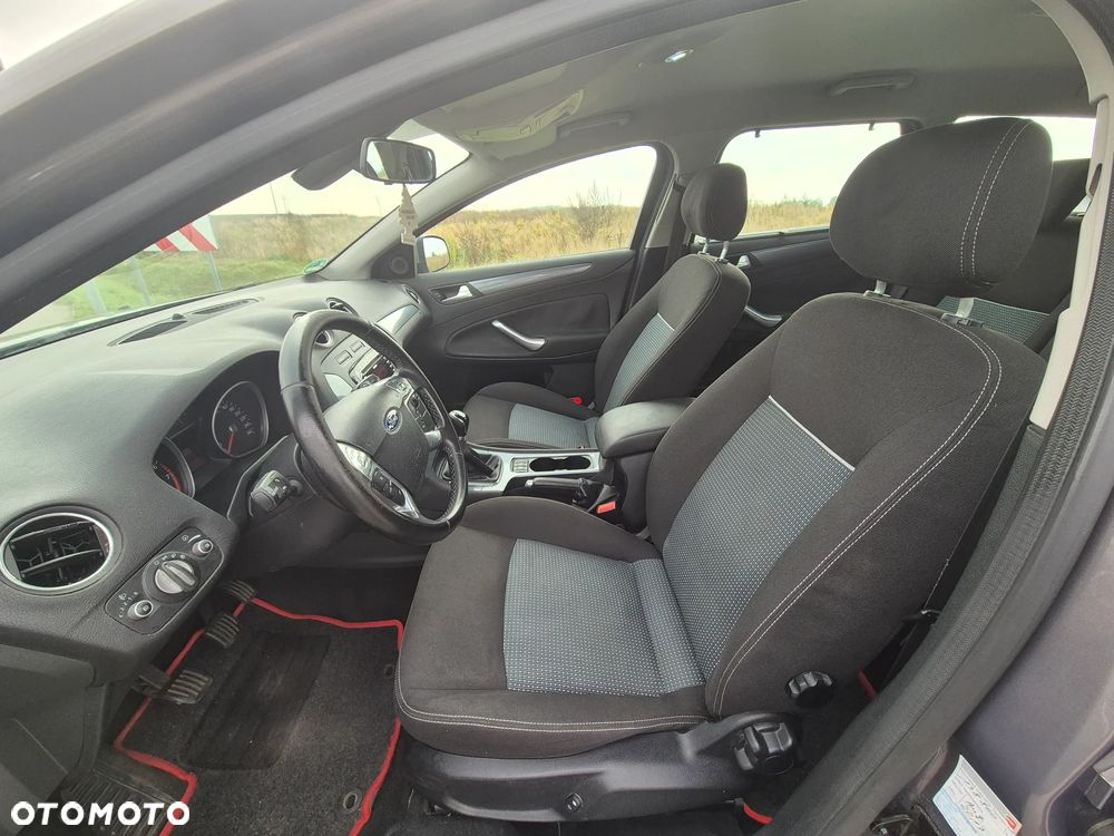 Ford Mondeo 2.0 Viva Titanium - 17