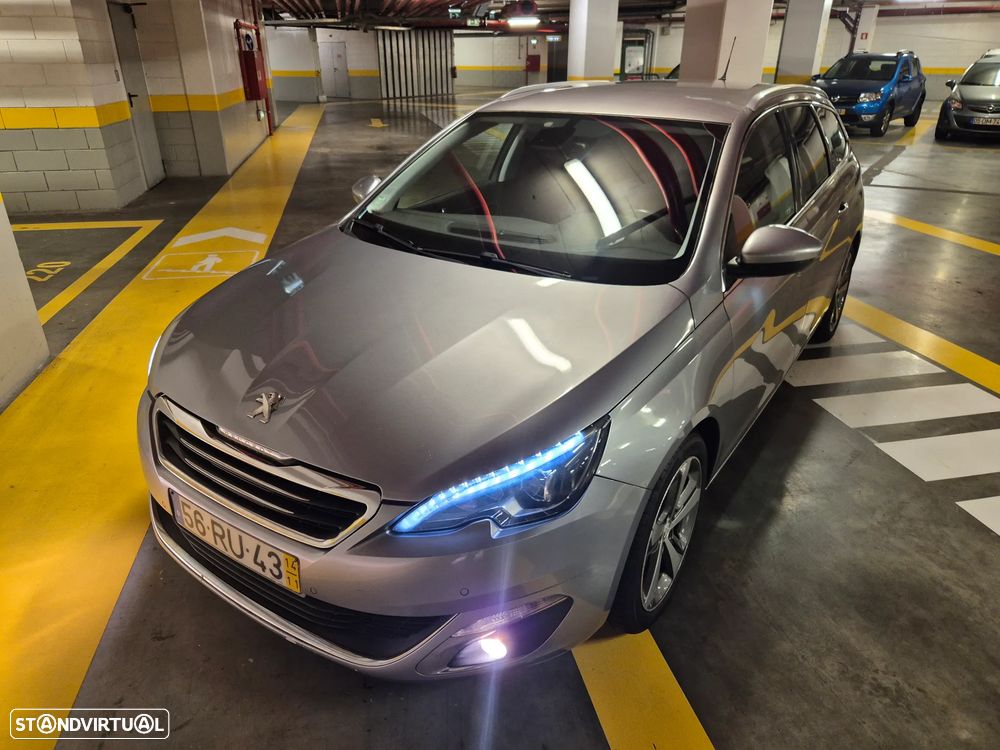 Peugeot 308 SW e-HDi 115 Stop & Start Allure - 4