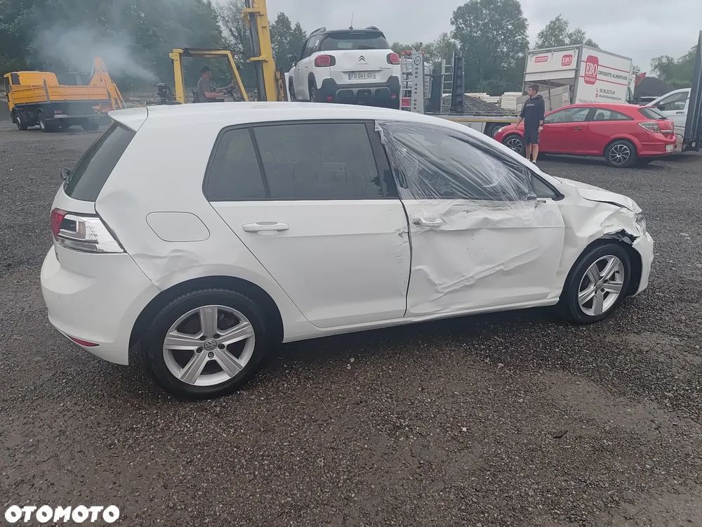 Volkswagen Golf 1.6 TDI Trendline - 9