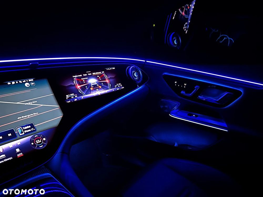 Mercedes-Benz EQE AMG 43 4Matic - 29
