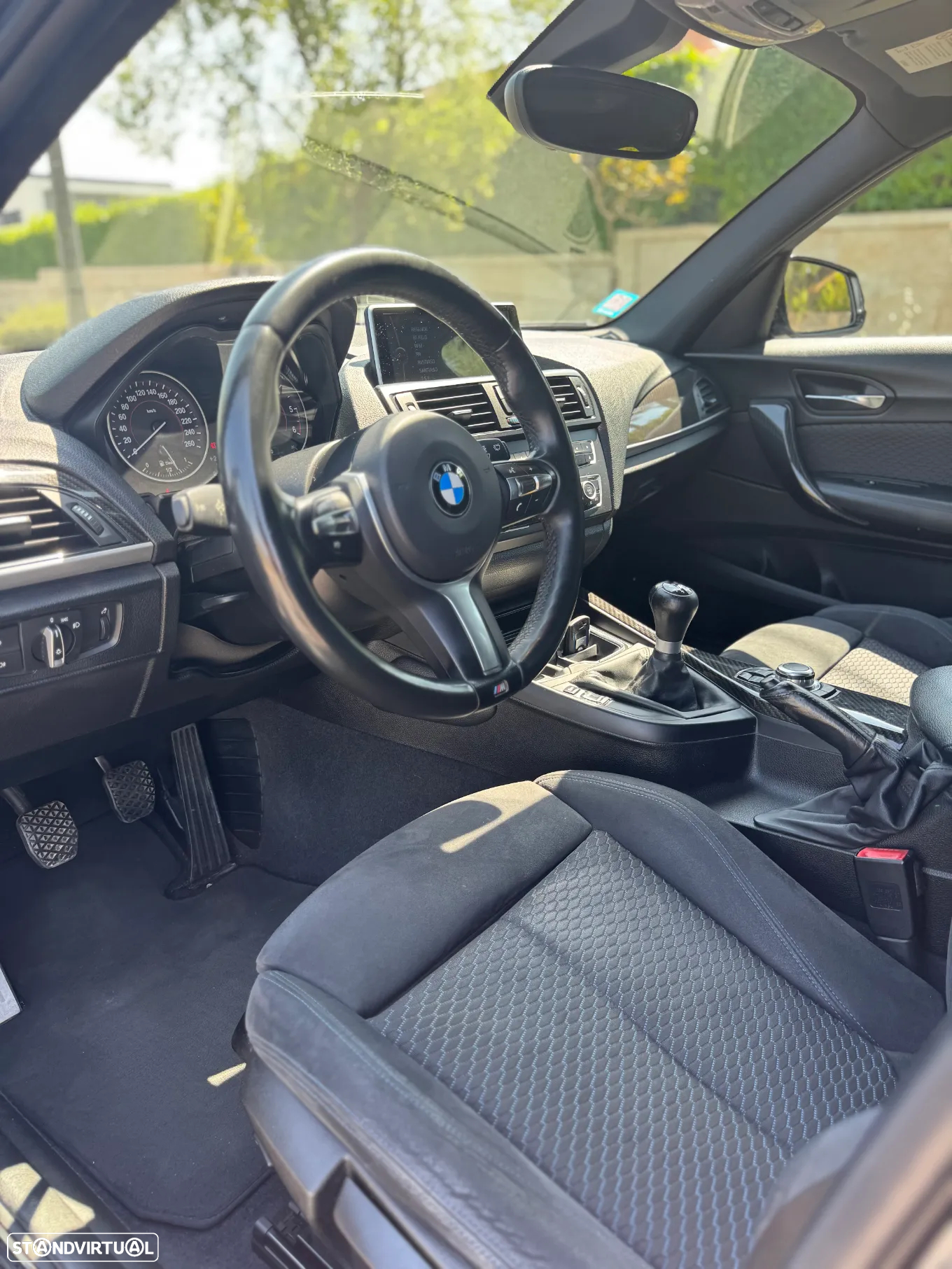 BMW 116 d Pack M - 15
