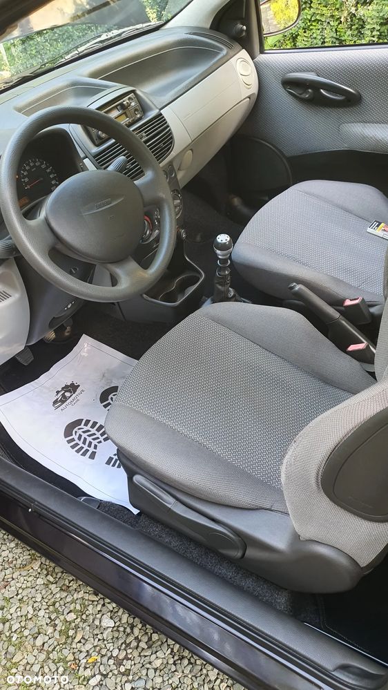 Fiat Punto 1.2 8V Active Clima - 17