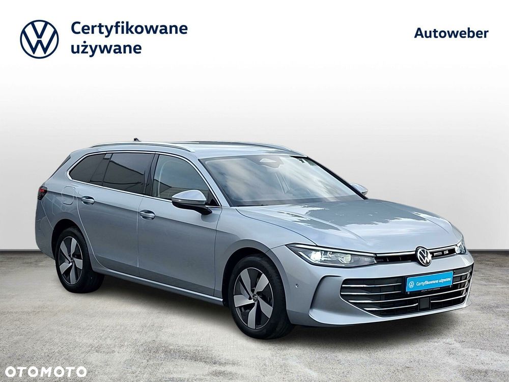 Volkswagen Passat - 8