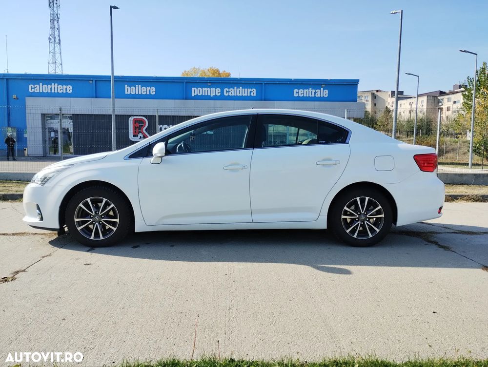 Toyota Avensis 2.0 D-4D Elegance - 7