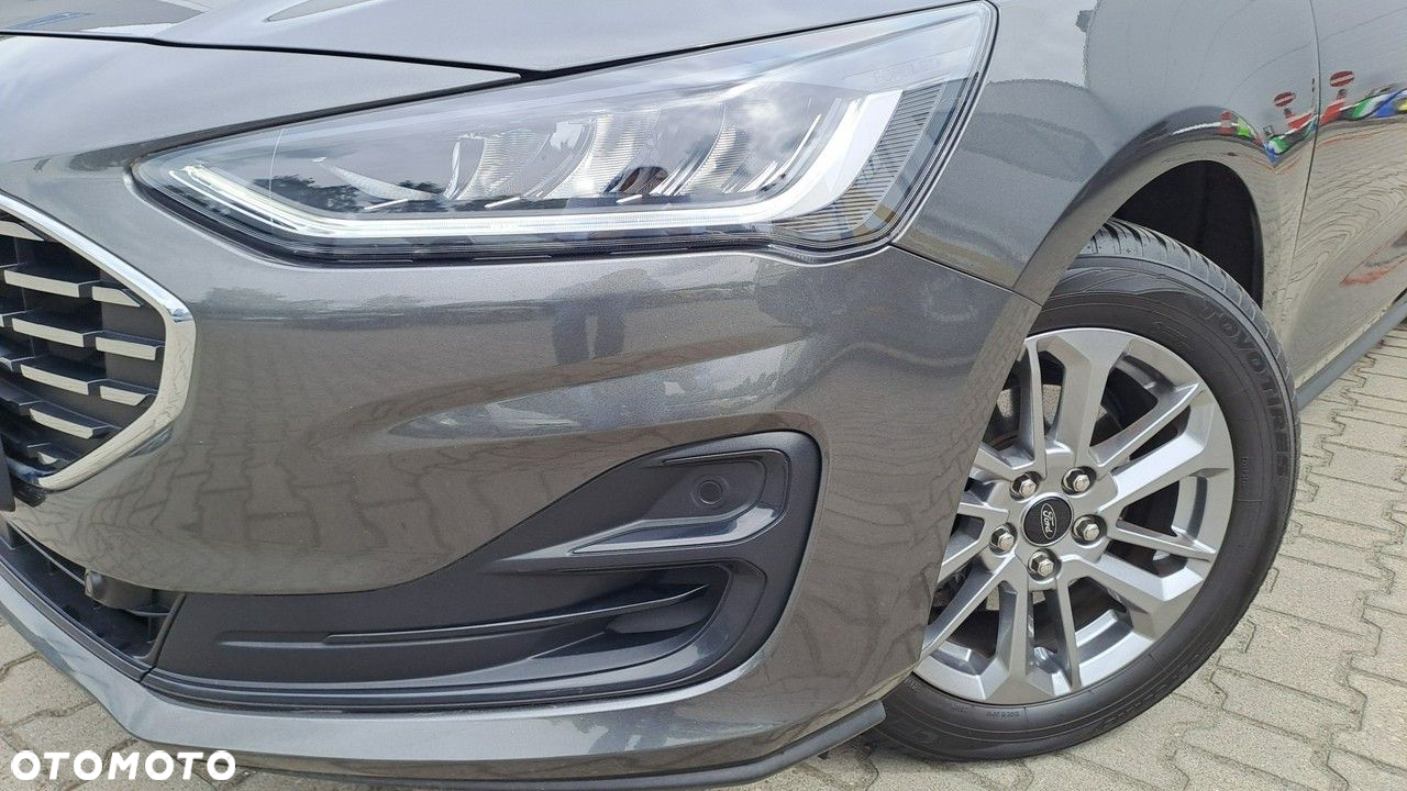 Ford Focus - 23