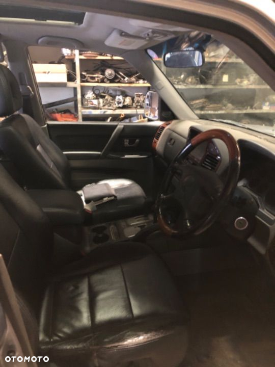Mitsubishi pajero III 3.2did na części - 3