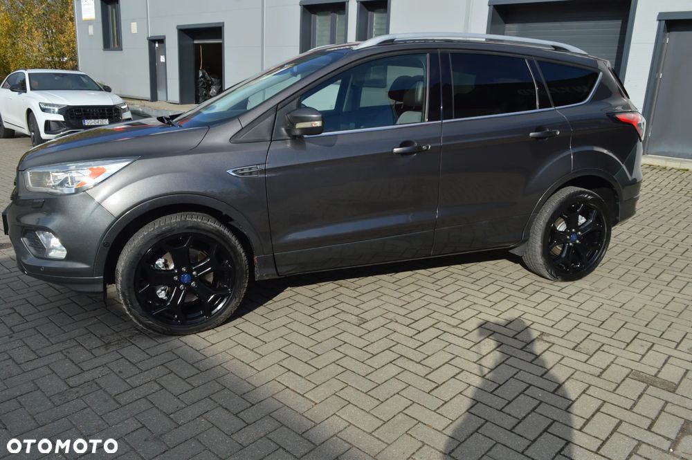 Ford Kuga 2.0 TDCi 4x4 ST-Line - 7