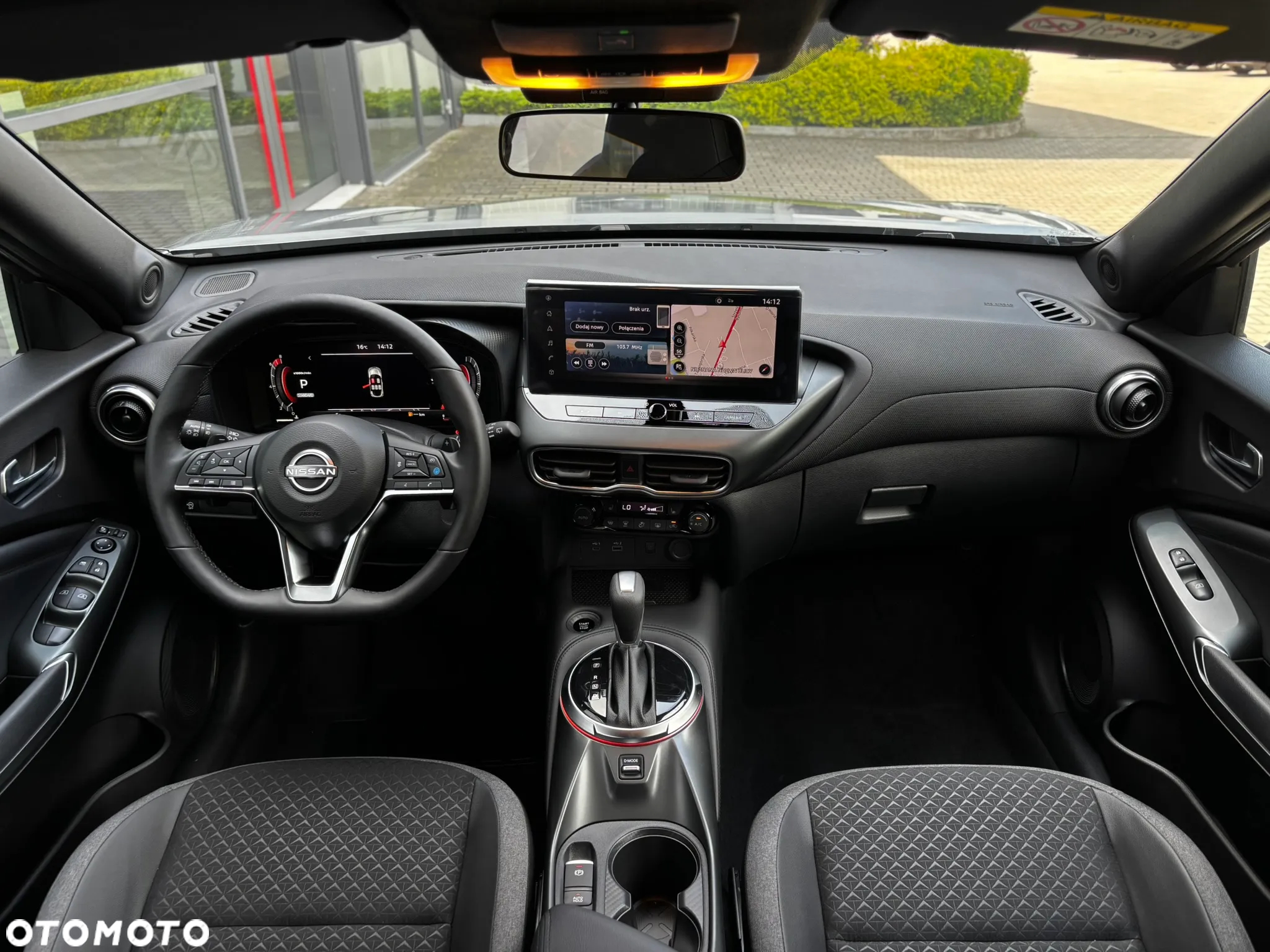 Nissan Juke 1.0 DIG-T N-Connecta DCT - 26
