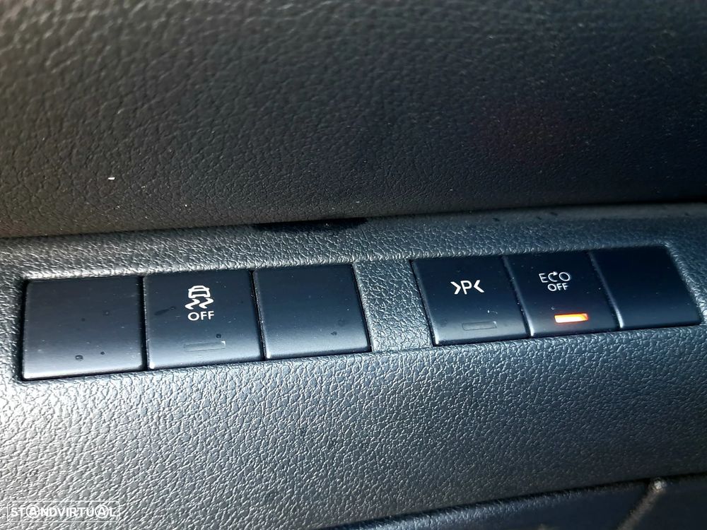 Peugeot 5008 1.6 BlueHDi Allure - 15