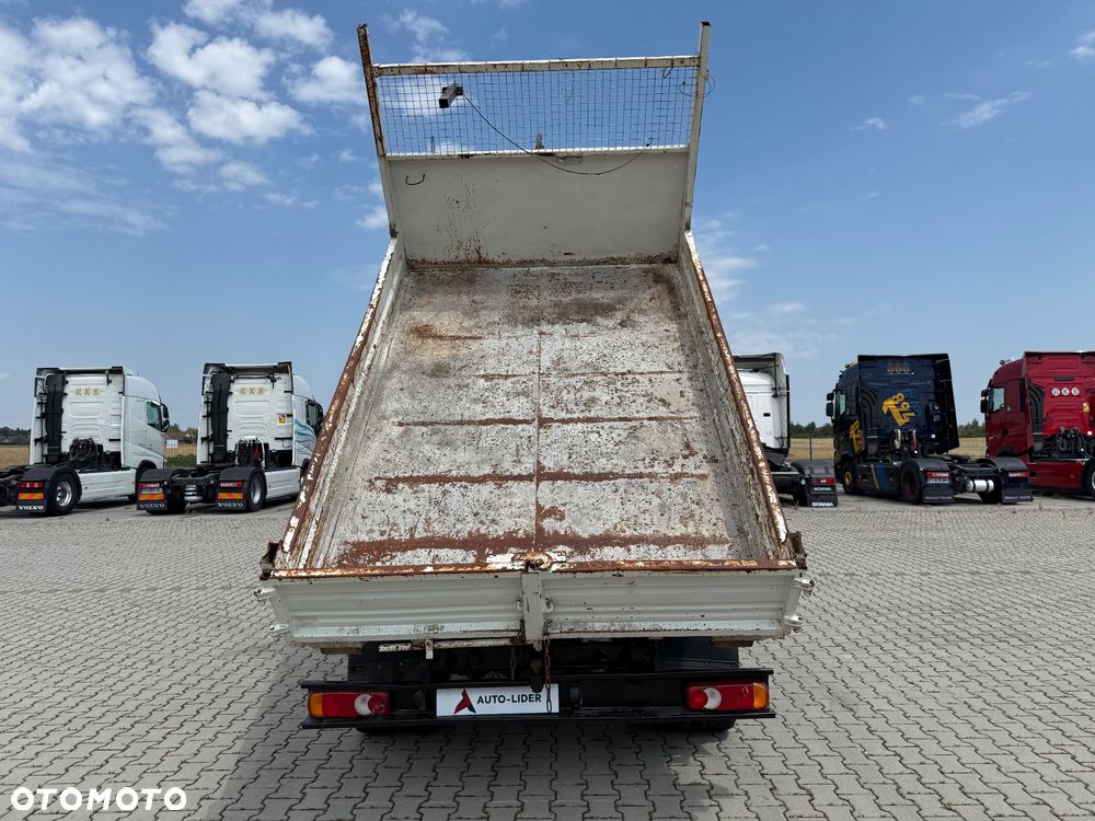 Nissan ATLEON 56.13 / HAKOWIEC / DMC 5600KG / TACHO TARCZKI / 49.000 KM ! ! ! / Z FRANCJI /  STAN BDB / / / - 6