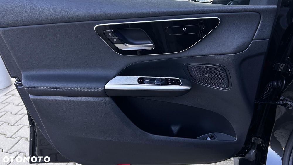 Mercedes-Benz GLC - 10