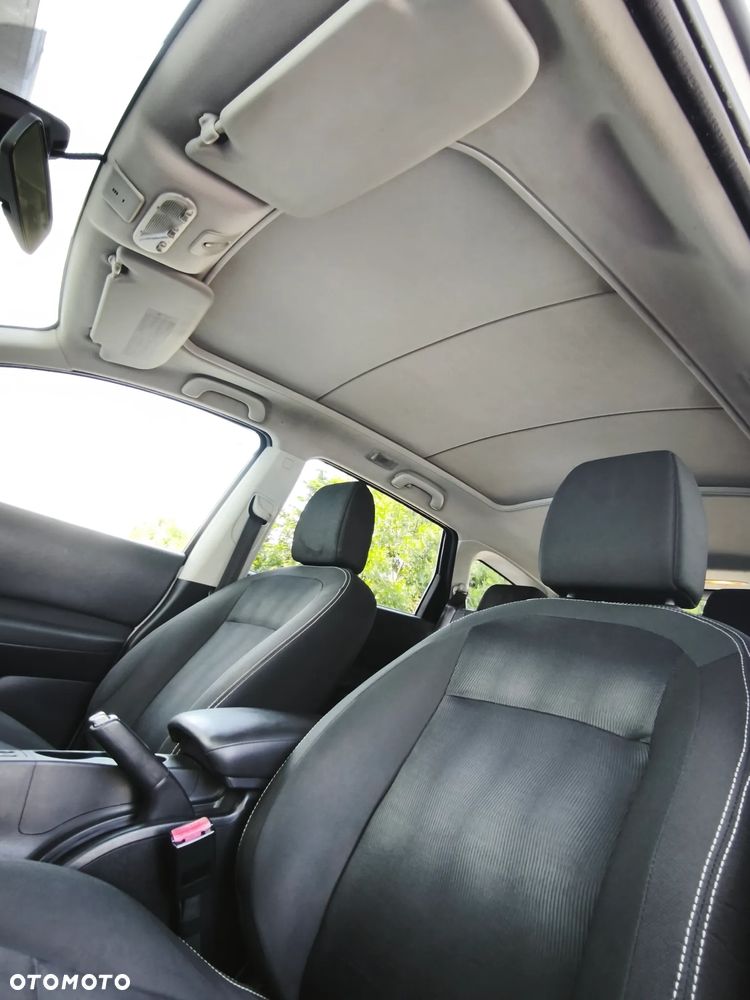 Nissan Qashqai+2 2.0 Acenta - 6