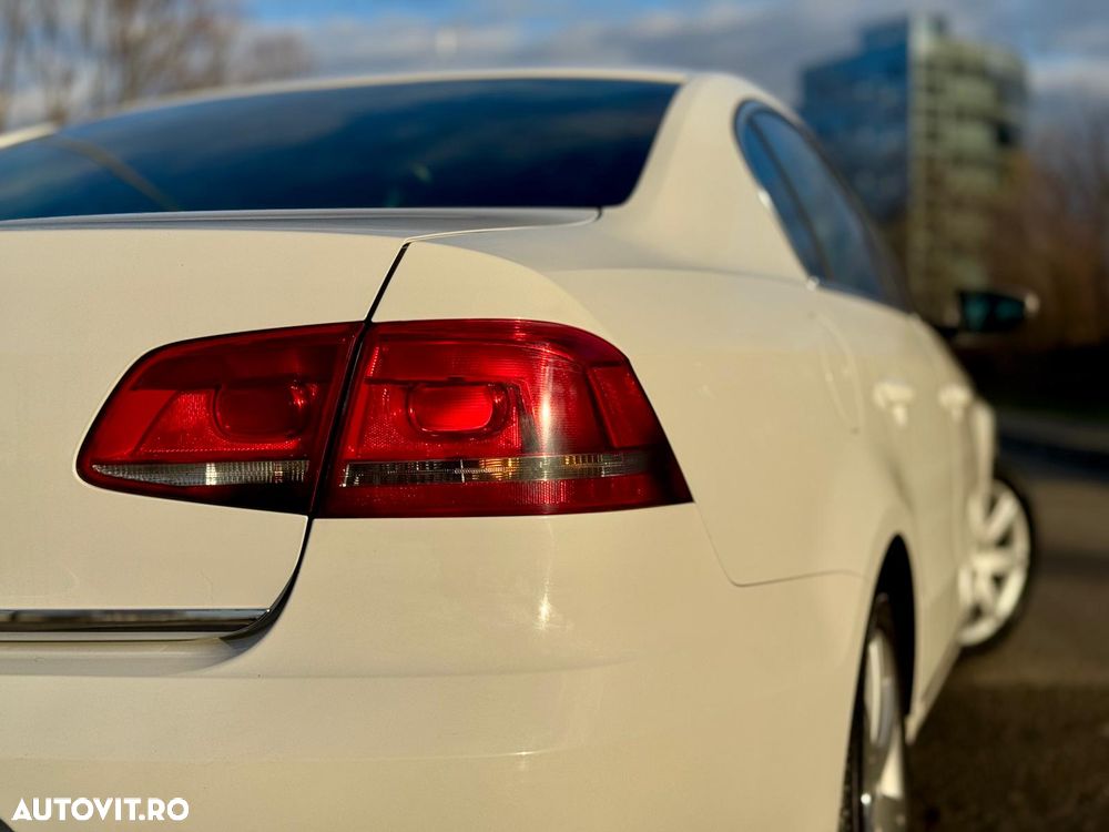 Volkswagen Passat - 9