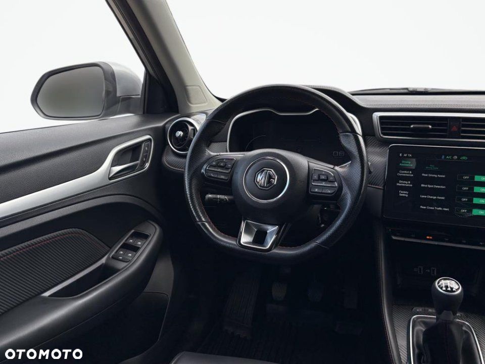 MG ZS - 27
