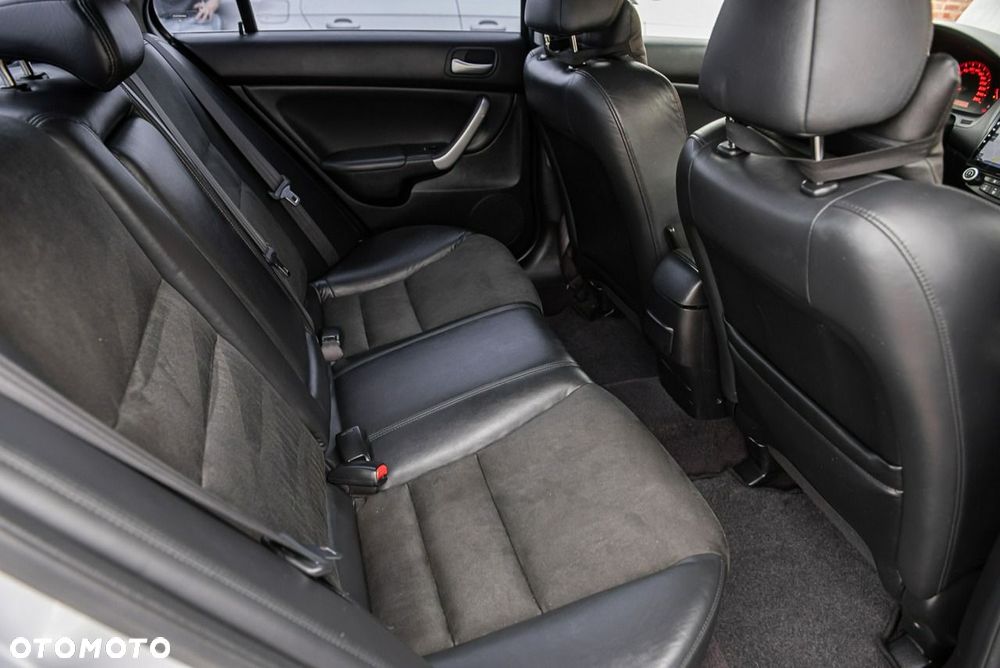 Honda Accord 2.4 i Executive - 8