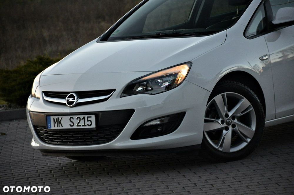 Opel Astra - 8