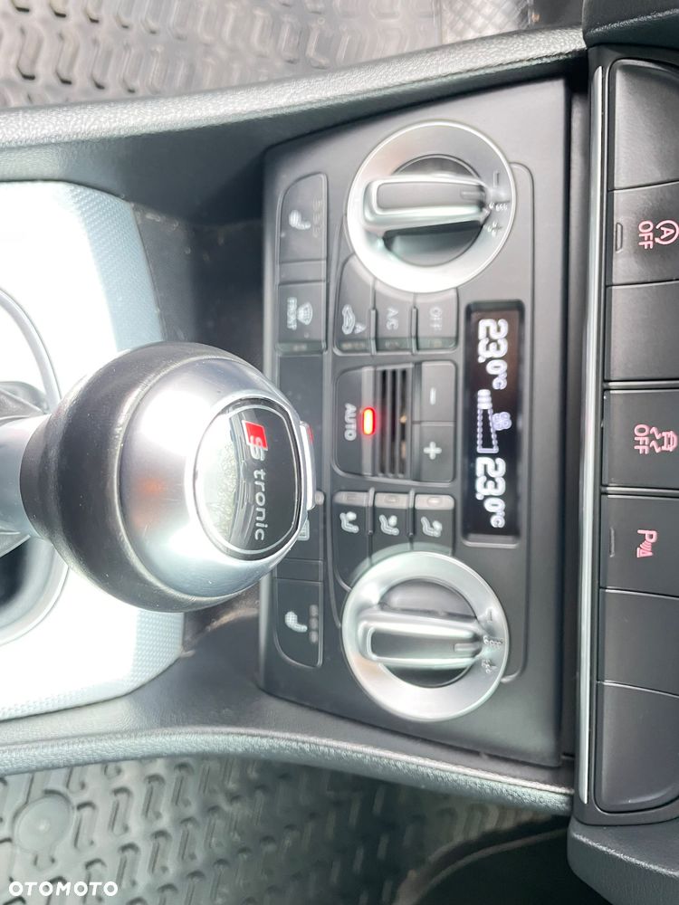 Audi Q3 2.0 TDI Quattro S tronic - 14